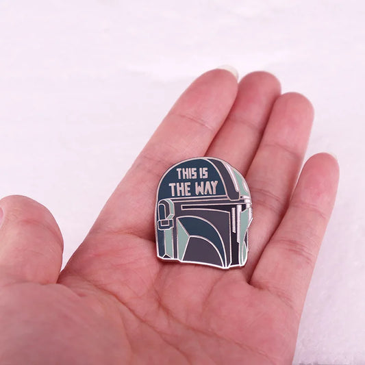 Star Wars Mandalorian Mask Brooch – Enamel Pins for Fans &amp; Collectors