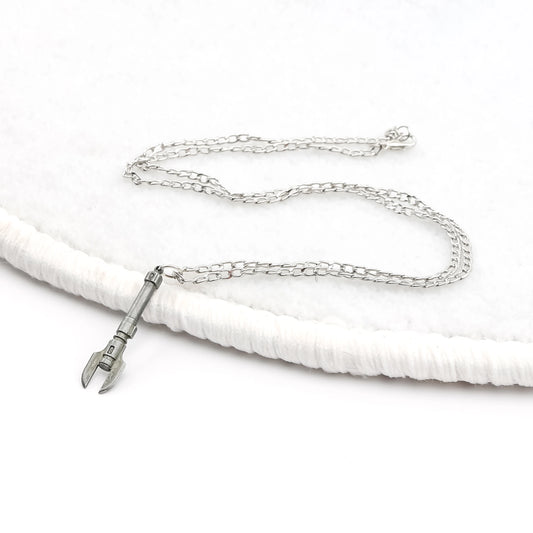 TXQSABER Mini Lightsaber Necklace Pendant – Iconic Star Wars Collectible